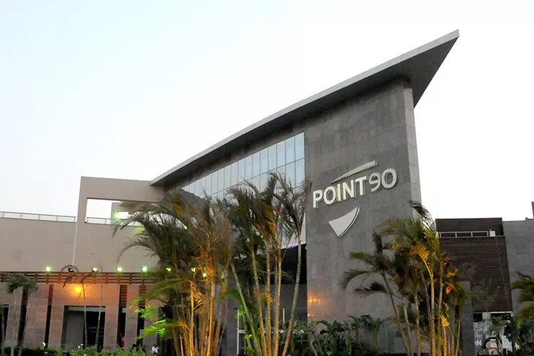 مول بوينت 90 التجمع الخامس